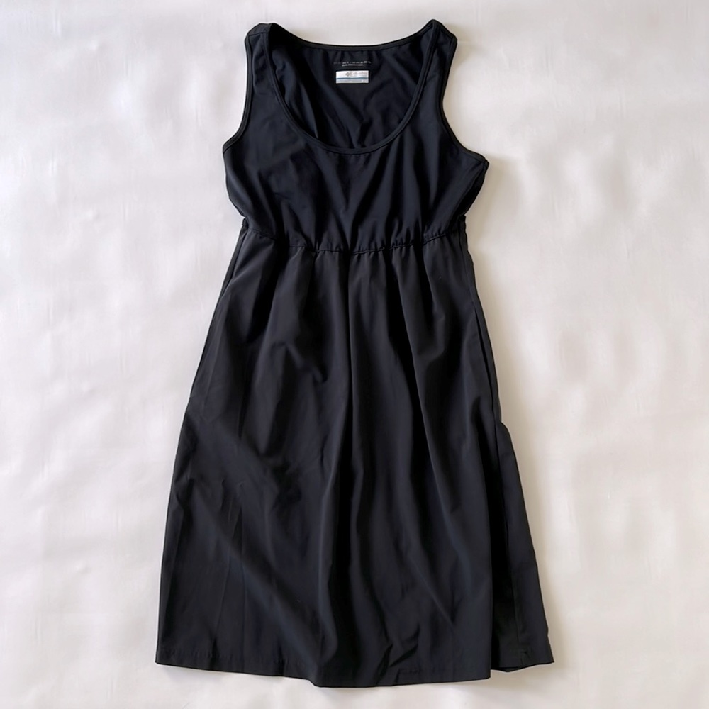 Columbia Lightweight Black Dress